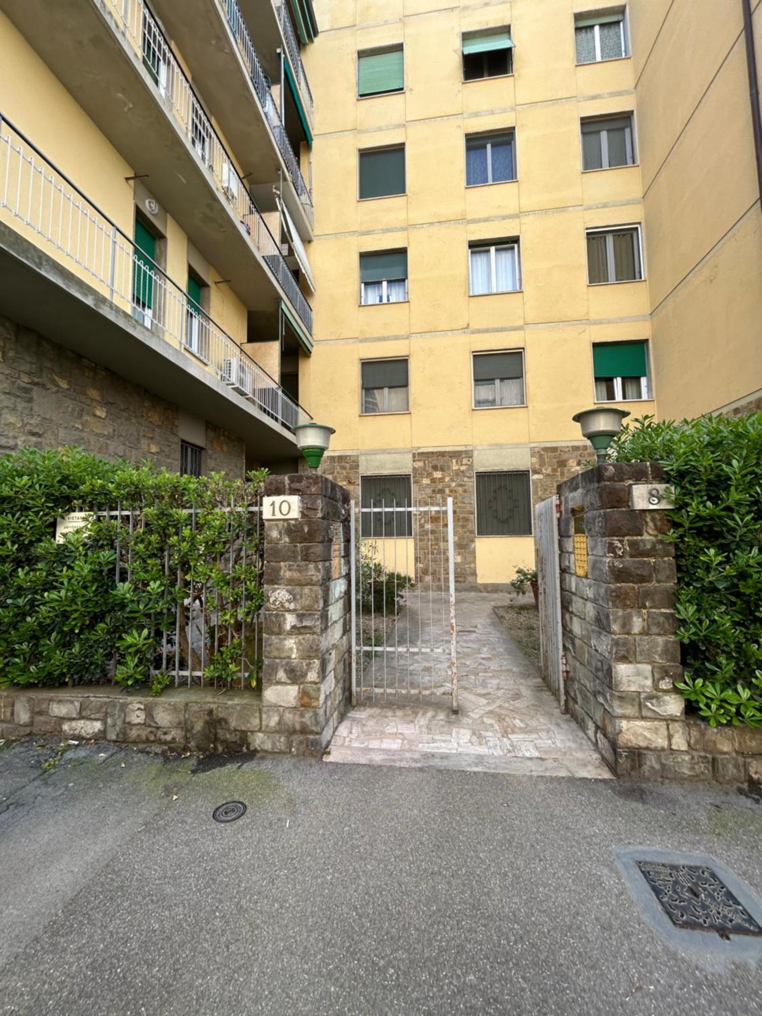 Appartamento Incantevole Con Patio Florence Buitenkant foto